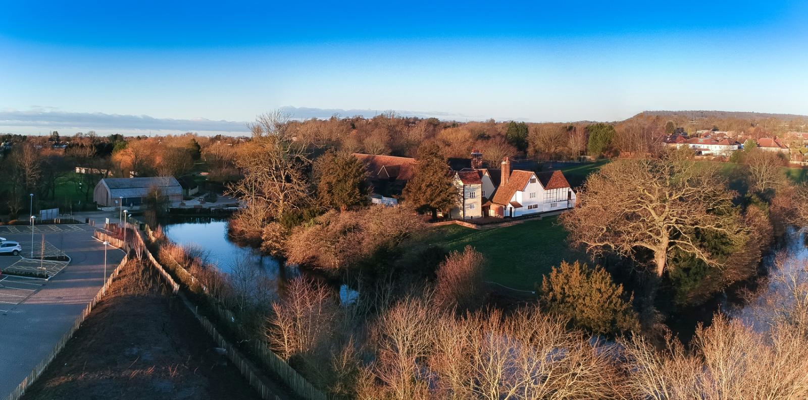 Panoramic image of the Headstone Manor estate.